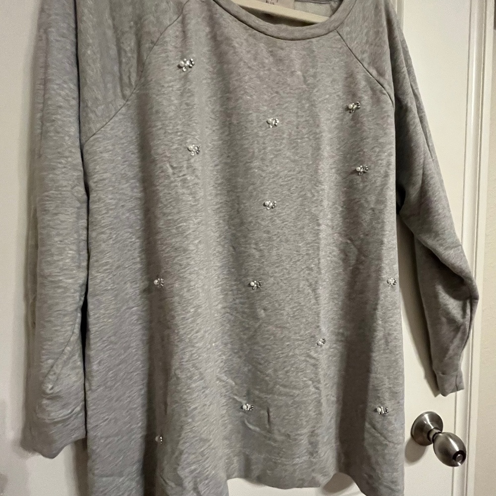 Light grey LOFT sweater